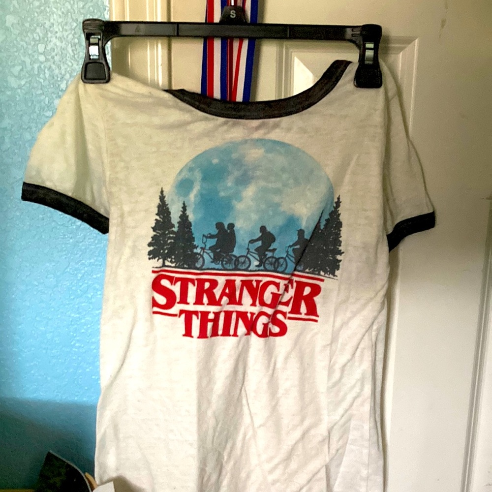 XS Stranger Things S1 Official Netflix Merch